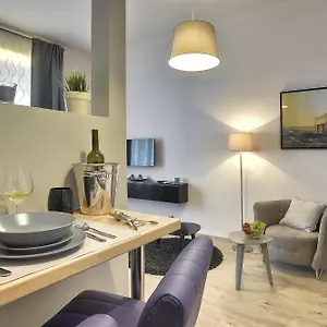 D&a Center With Free Parking Appartement Pula